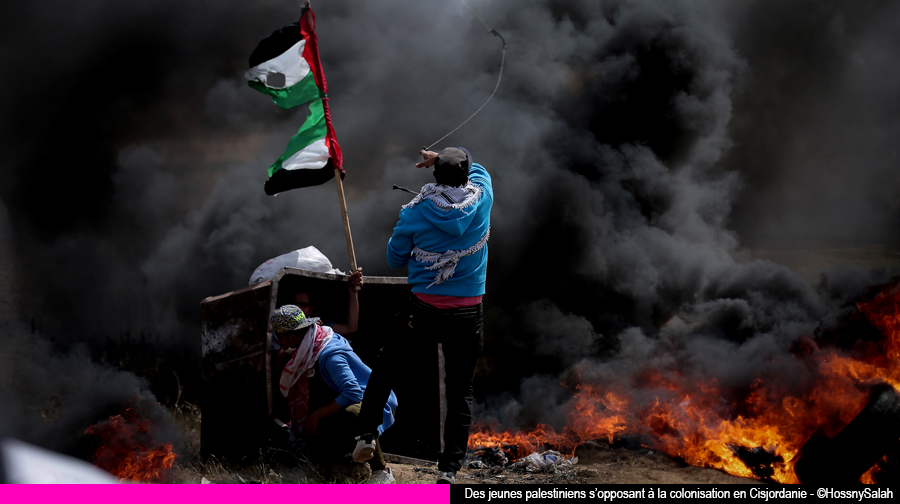 Des jeunes palestiniens s'opposant à la colonisation Cisjordanie